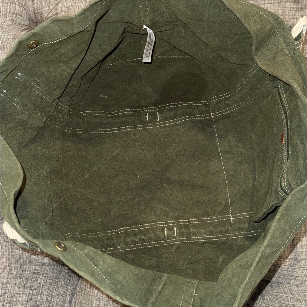 Free People Been There Badge Green Oversized Large Weekender Travel Tote - Picture 16 of 17